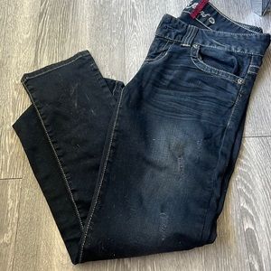 Guess jeans with ripped pattern